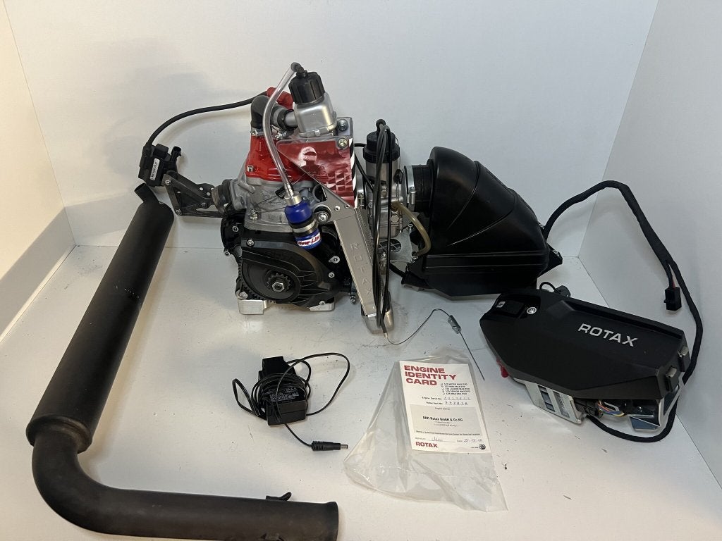 Rotax Max Minimax motorset compleet (1 race gebruikt), Ophalen of Verzenden, Zo goed als nieuw, Kart