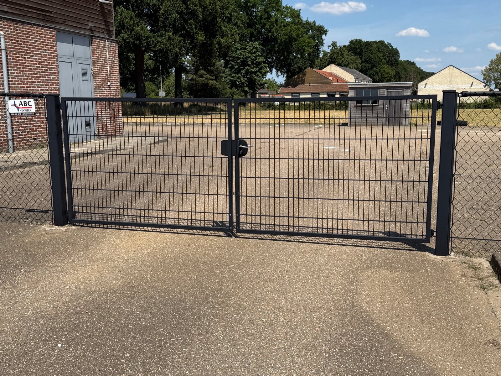 ABC Hekwerk met Poort - ca 3m breed, 16m hekwerk, Tuin en Terras, Met poort, Gebruikt, Dubbelstaafmat hekwerk, Ophalen of Verzenden
