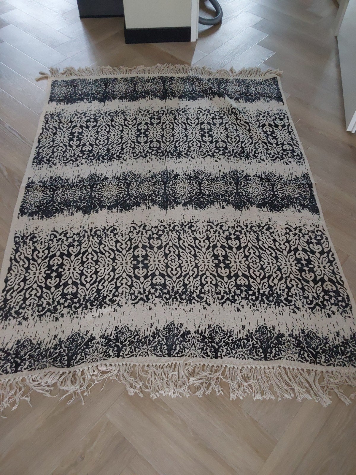 Modern dun vloerkleed 185x135 cm - Zwart/Crème (nieuw), Ophalen of Verzenden, Crème, Rechthoekig, 200 cm of meer