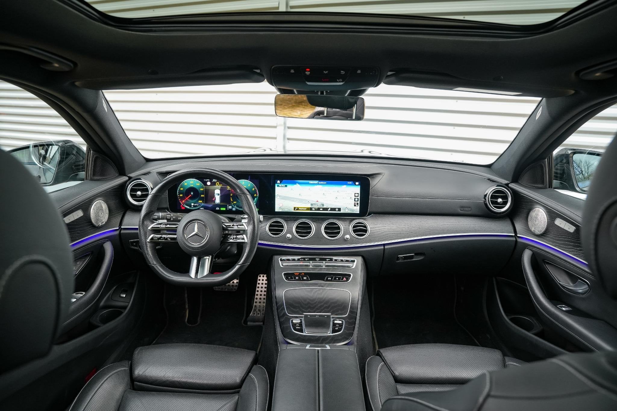 Mercedes-Benz E-klasse 300 de Panodak Burmester 360 Camera H, Auto's, Mercedes-Benz, Automaat, 14 kWh, Gebruikt, 4 cilinders