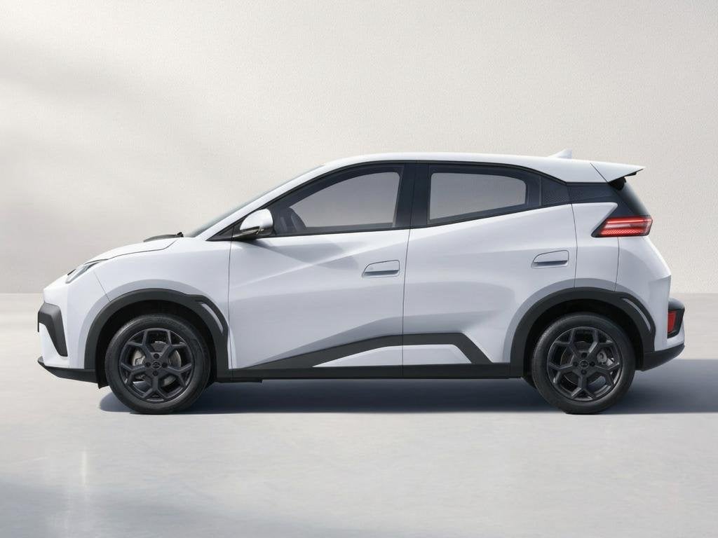 BYD DOLPHIN SURF Comfort 43 kWh MY 2026 | Skiing White | 5 Z, Auto's, 156 pk, Wit, 1365 kg, Verwarmde buitenspiegels