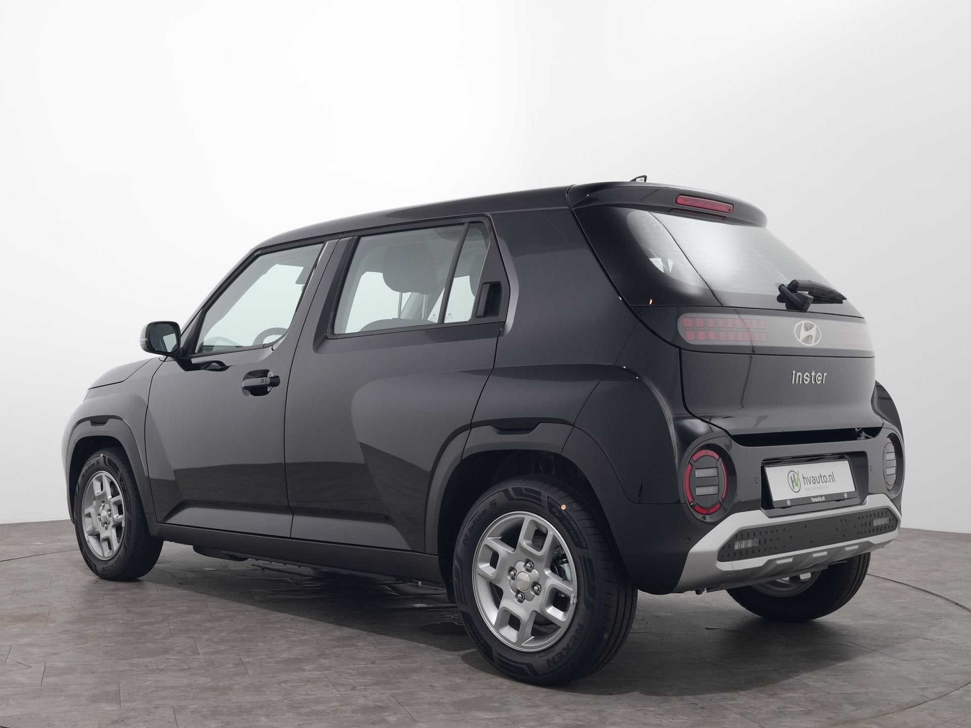 Hyundai Inster PULSE 49 KWH | Climate Control | Cruise Adapt, Auto's, Stof, Gebruikt, Zwart, 116 pk