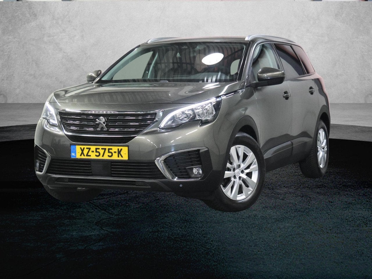 Peugeot 5008 1.2 130PK Active | 2de eigenaar | AppleCarplay/, Auto's, Voorwielaandrijving, Gebruikt, 1295 kg, 1199 cc
