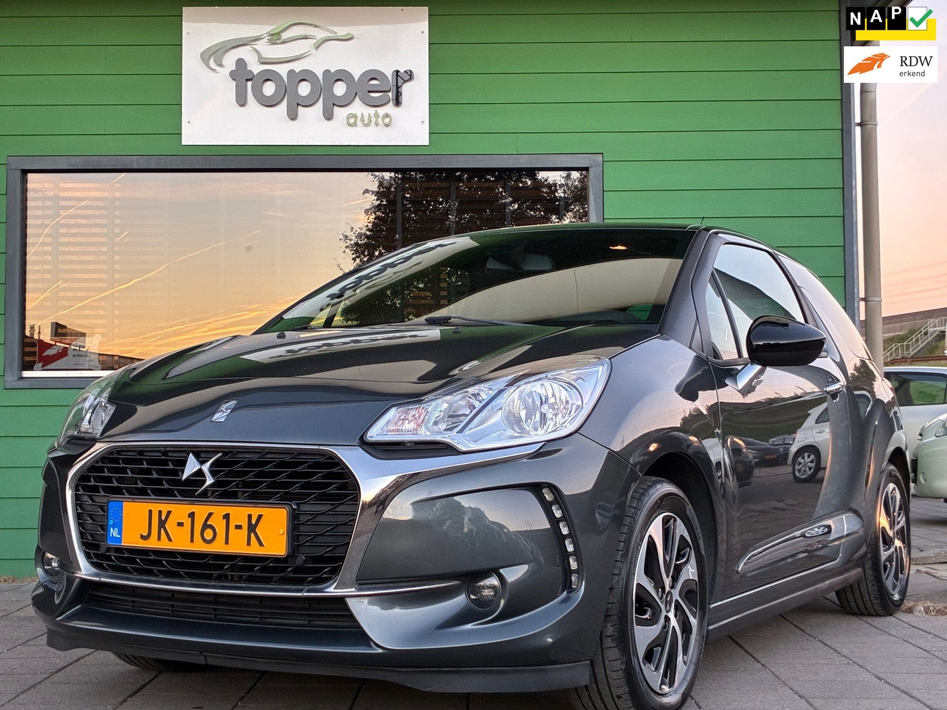 DS 3 1.2 PureTech Business|1e Eigenaar|Navigatie|CruiseContr, Auto's, Voorwielaandrijving, Gebruikt, 1199 cc, 82 pk