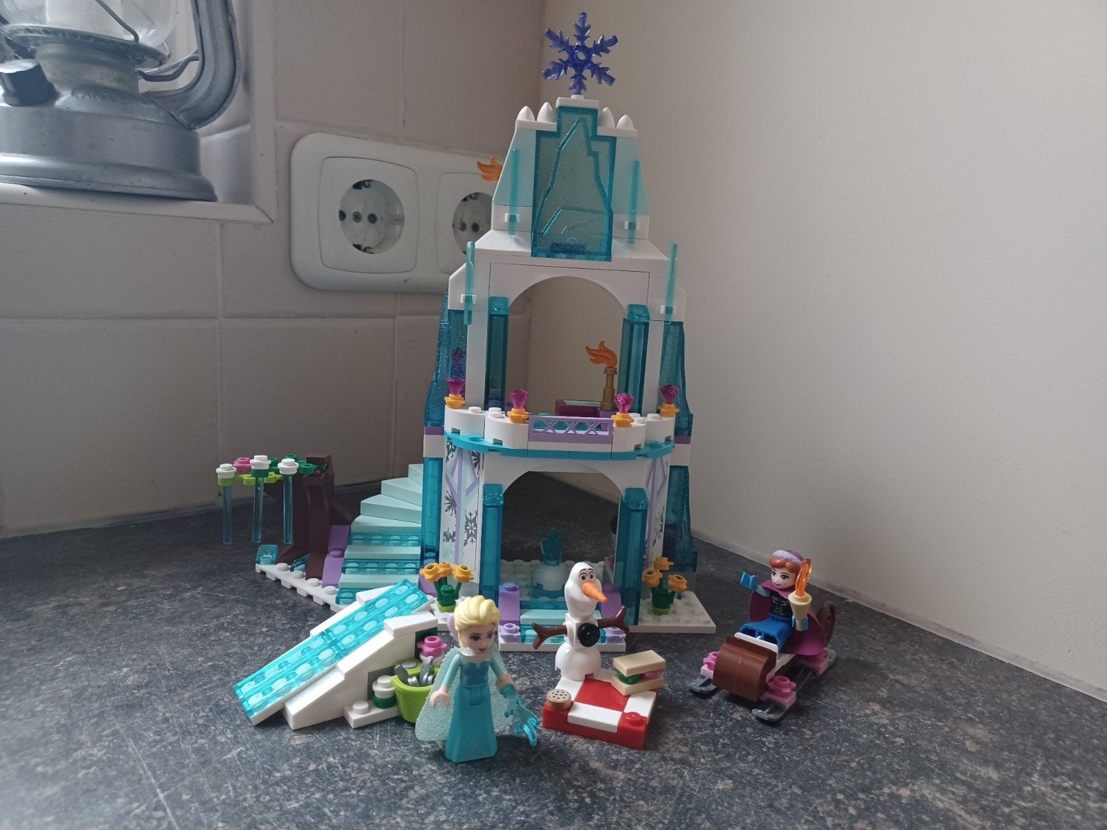 Lego 41062 Elsa's fonkelende ijskasteel, Lego, Friends, Ophalen of Verzenden, Zo goed als nieuw