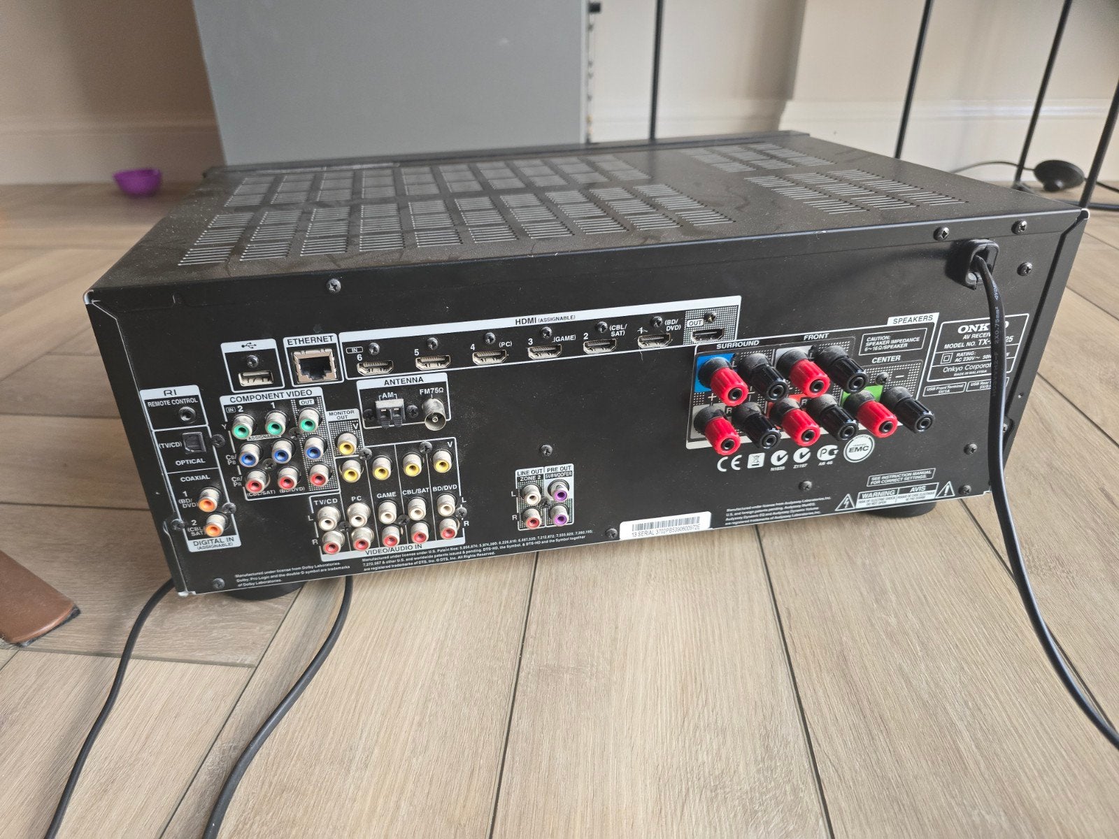 Jamo surroundset met Onkyo TX-NR525 versterker, Gebruikt, Afstandsbediening, Ophalen of Verzenden, Surroundset
