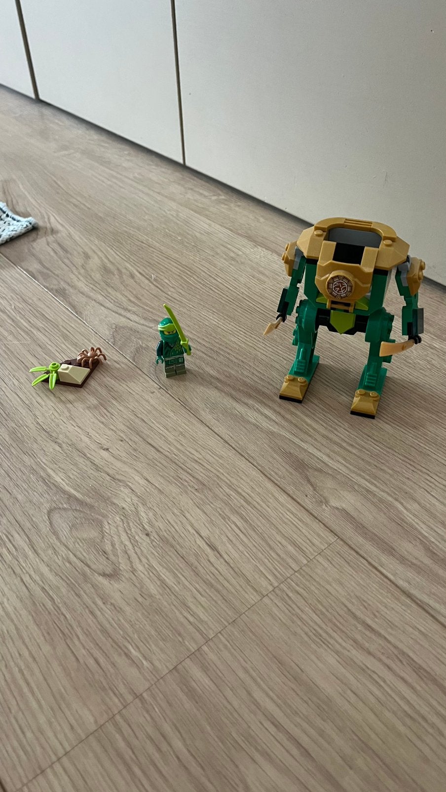 Ninjago lloyds mech