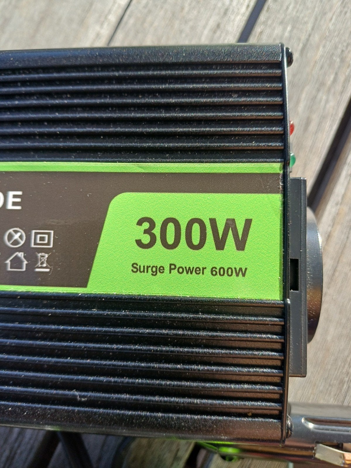Inverter 300/600 Watt., Ophalen of Verzenden, Zo goed als nieuw, DDR4
