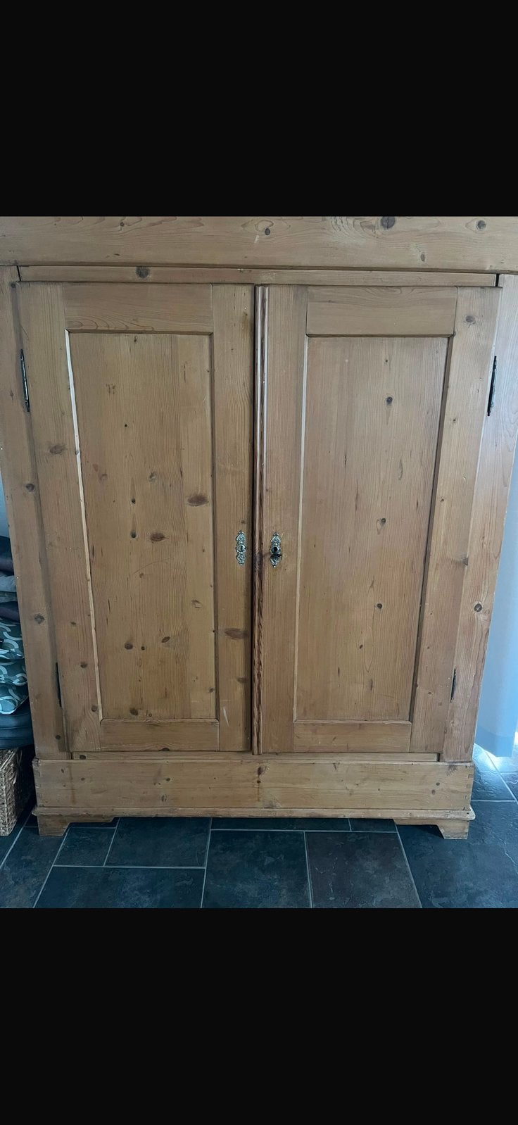 Grenen houten kast, Ophalen