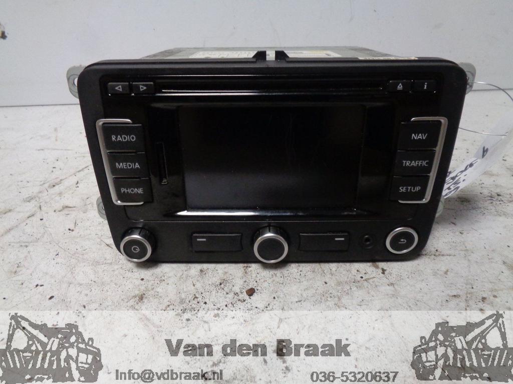 Volkswagen Golf 2008-2012 Radio - CD - Navigatie Speler, Gebruikt, -, Volkswagen, Herkomst onderdeel bekend