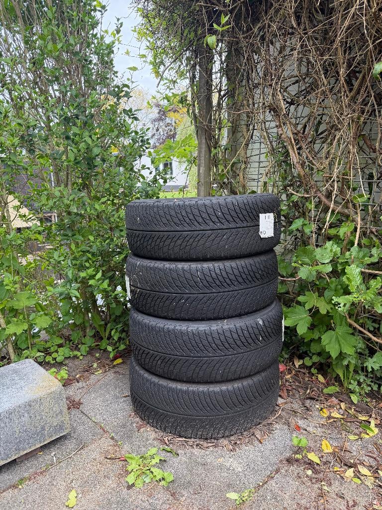 Michelin Pilot Alpin 5 235/55 R18 104 H XL winterband), Auto-onderdelen, Banden en Velgen, Ophalen, 18 inch, Nieuw, Winterbanden