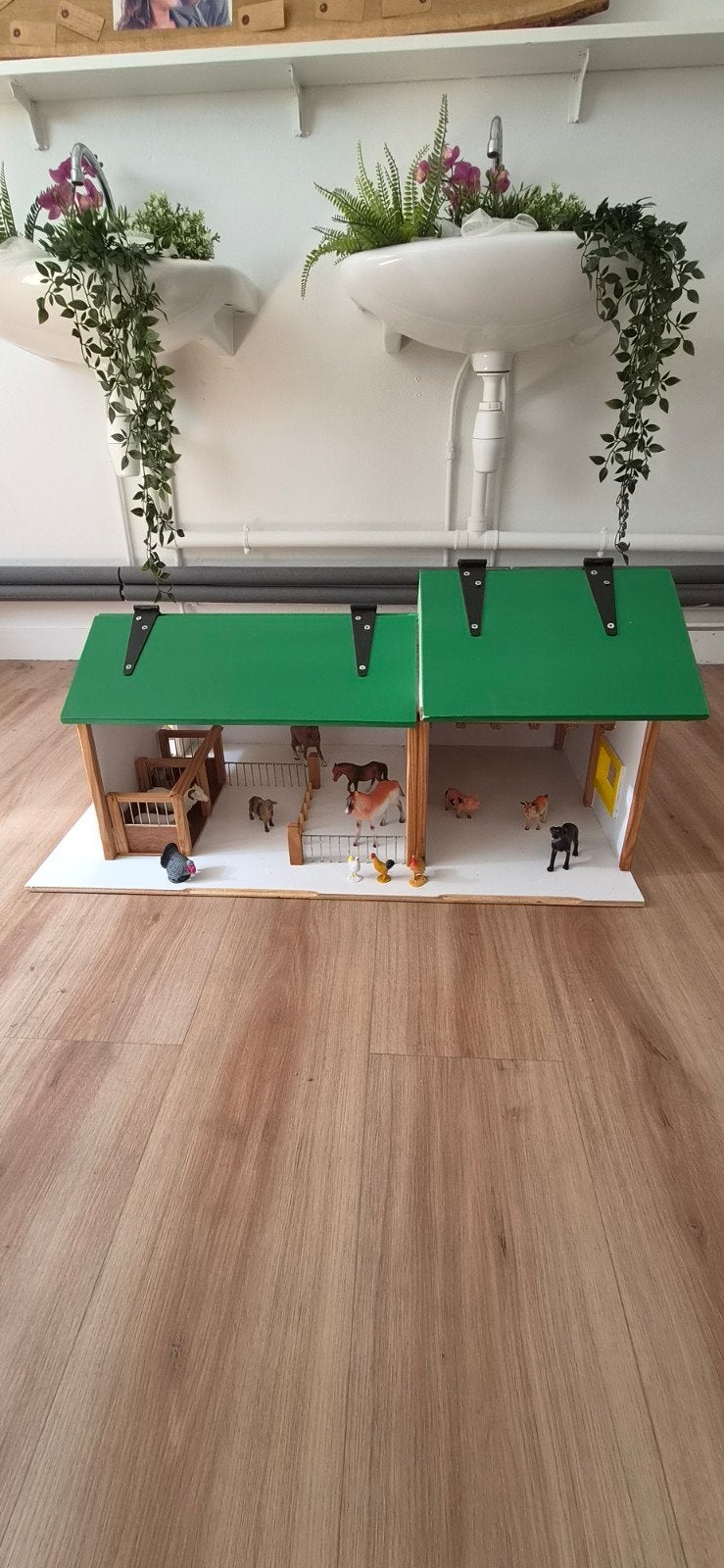 Grote houten speelgoedboerderij met dieren, Ophalen
