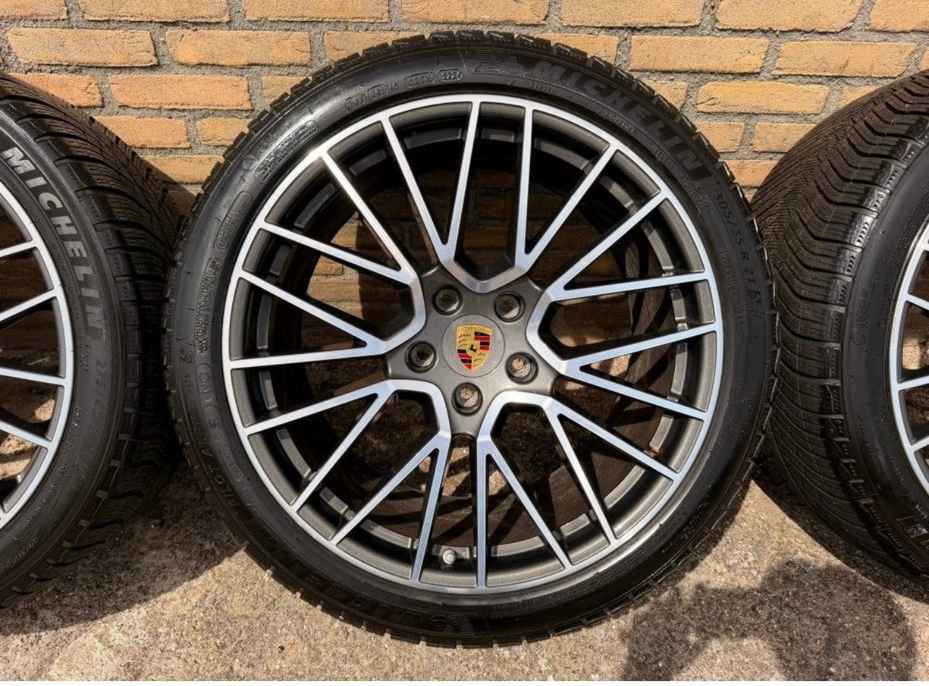 Set originele Porsche 21 inch velgen met winterbanden, Ophalen, Gebruikt, Banden en Velgen, Terreinwagen