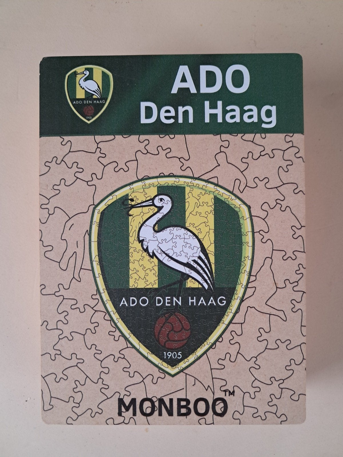 Houten puzzel logo ADO Den Haag / Mamboo, Ophalen of Verzenden, Minder dan 500 stukjes, Zo goed als nieuw, Legpuzzel
