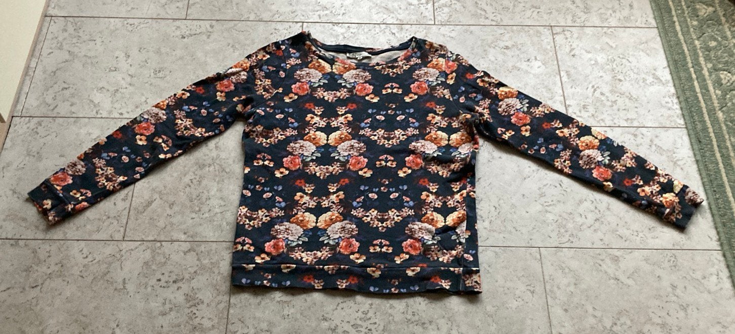 Bella Ragazza trui met prachtig bloemenmotief, maat M, Ophalen of Verzenden, Zo goed als nieuw