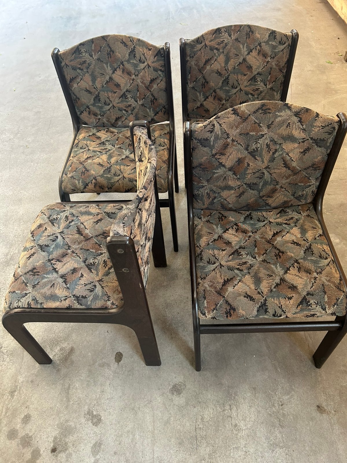 4 x retro design stoelen zwart eetkamerstoelen, Ophalen, Zo goed als nieuw, Zwart