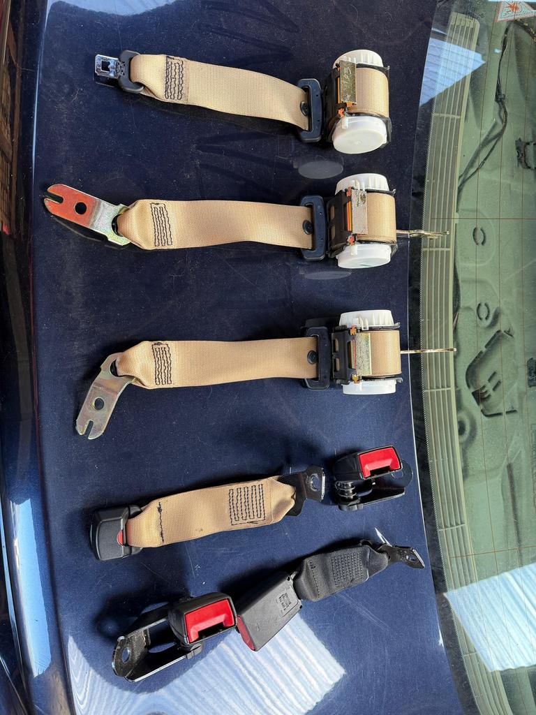 Gordels voor achterbank bmw e60 e61, Auto-onderdelen, Interieur en Bekleding, Ophalen of Verzenden, BMW