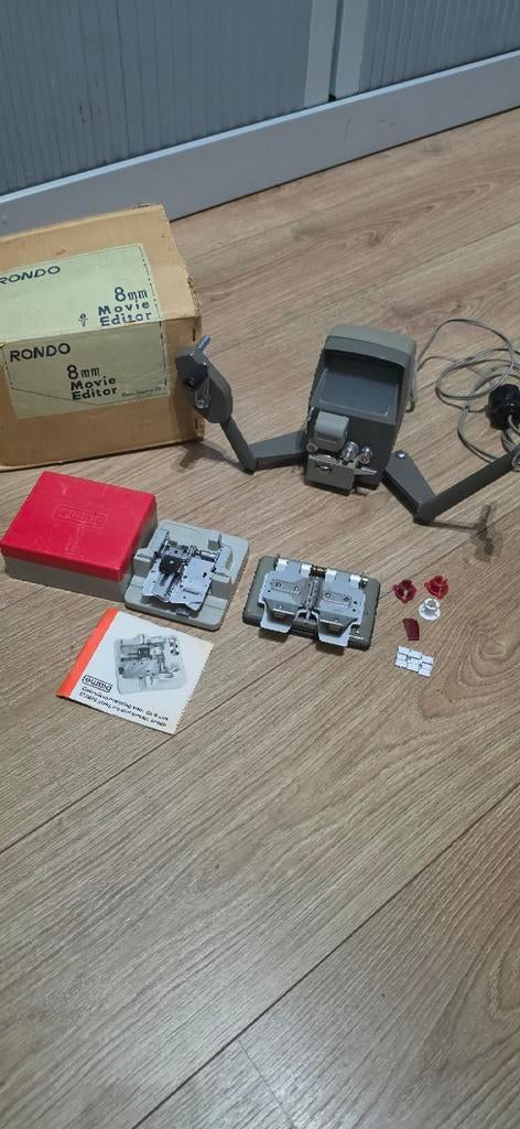 Rondo 8mm Movie Editor, Eumig plakpers & 8mm knipper, Audio, Tv en Foto, Filmrollen, Ophalen of Verzenden