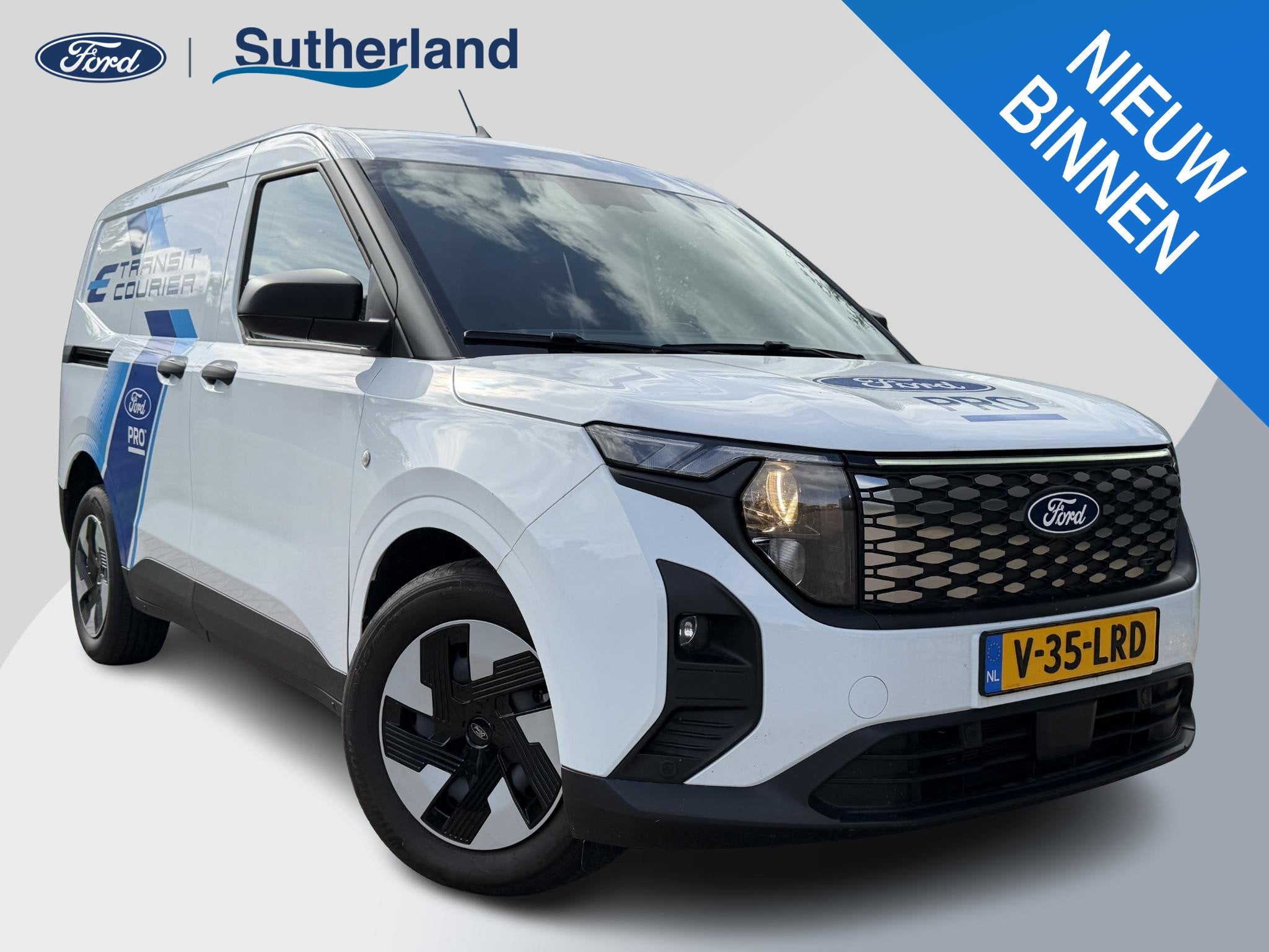Ford E-Transit Courier Trend 44 kWh 136pk Trekhaak | Achteru