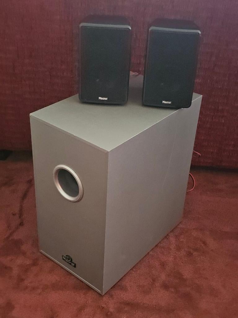 Magnat subwoofer + 2x mid/hoog speakers, Audio, Tv en Foto, Luidsprekers, Gebruikt, Subwoofer, Magnat, Ophalen of Verzenden