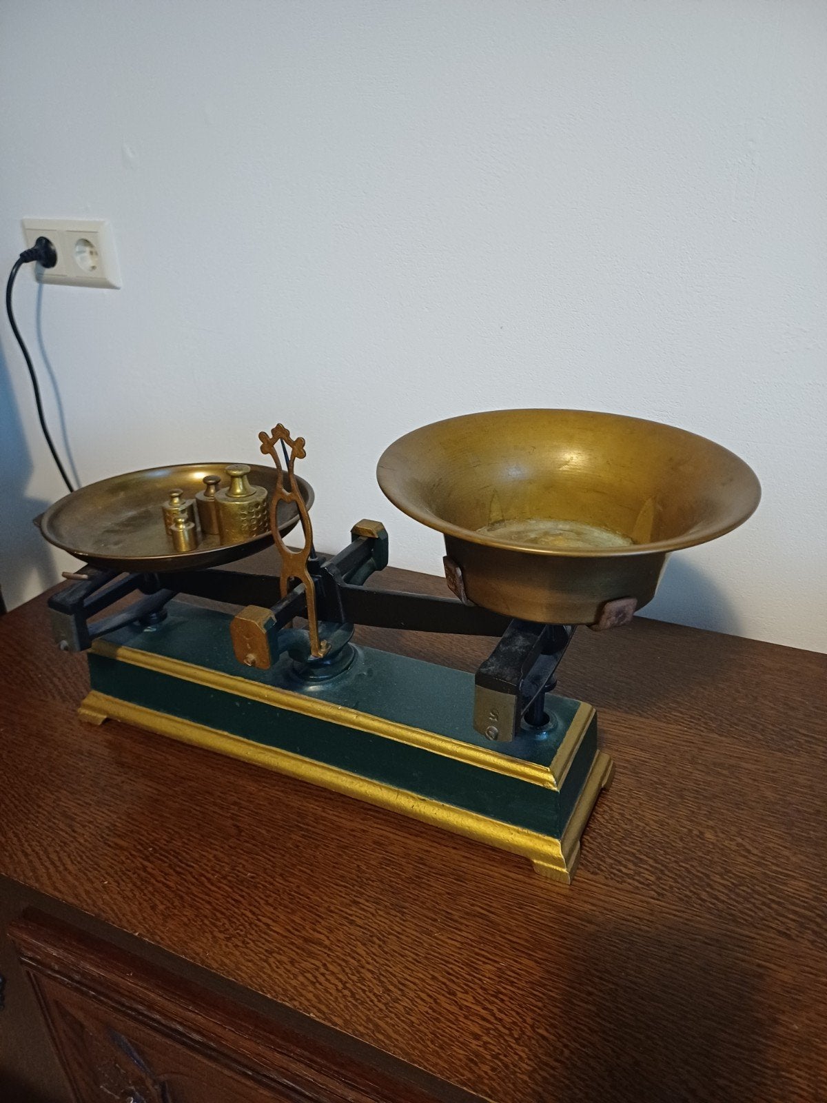 Antieke Balansweegschaal met Gewichten - Decoratief, Ophalen