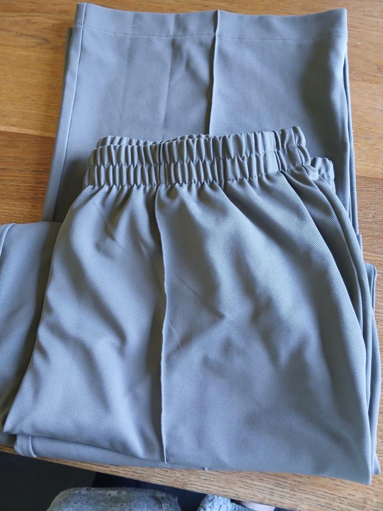 Shoeby broek, Kleding | Dames, Grote Maten, Ophalen of Verzenden, Zo goed als nieuw, Groen, Broek of Spijkerbroek