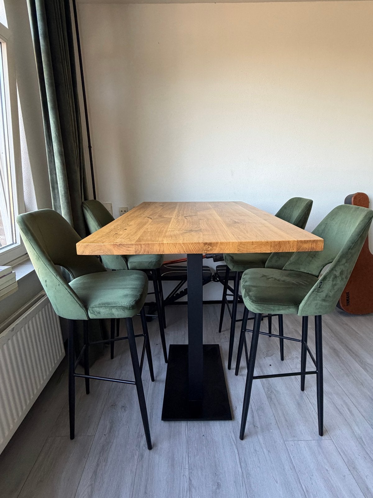 Eikenhouten Bartafel 140x80 cm - 110 cm hoog, Ophalen, Zo goed als nieuw