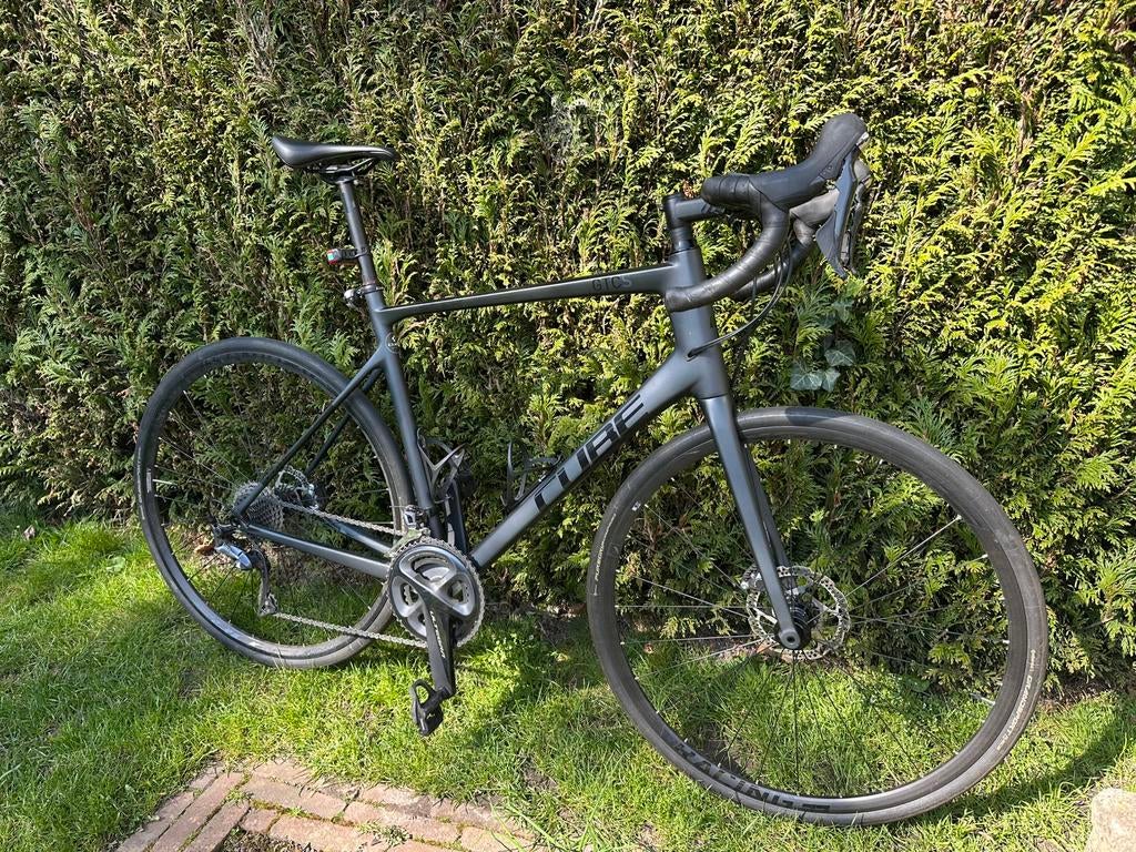 Cube Attain GTC SL Carbon – Ultegra – Disc – maat 60, Fietsen en Brommers, Fietsen | Racefietsen, 28 inch, Carbon, Heren, Zo goed als nieuw