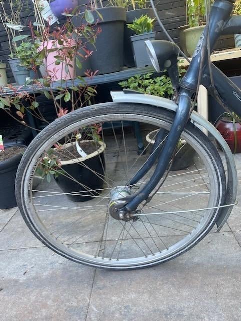 Gazelle voorwiel, 28' met dynamo in as met verlichting, Fietsen en Brommers, Ophalen, Gebruikt, Verlichting, Gazelle