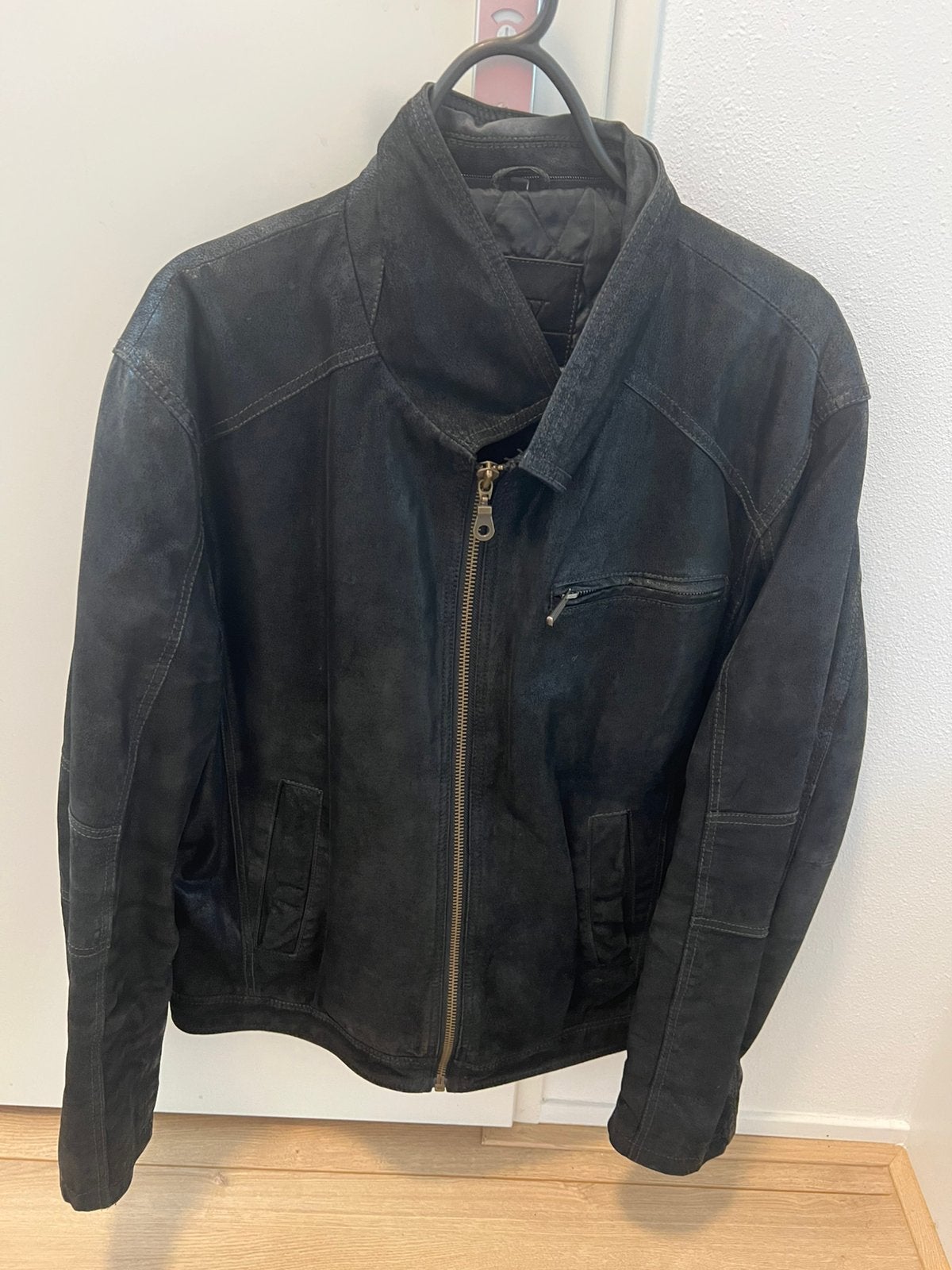 Stoer zwart leren nubuck heren jack nauwelijks gedragen, Ophalen of Verzenden, Zo goed als nieuw, Maat 52/54 (L), Zwart