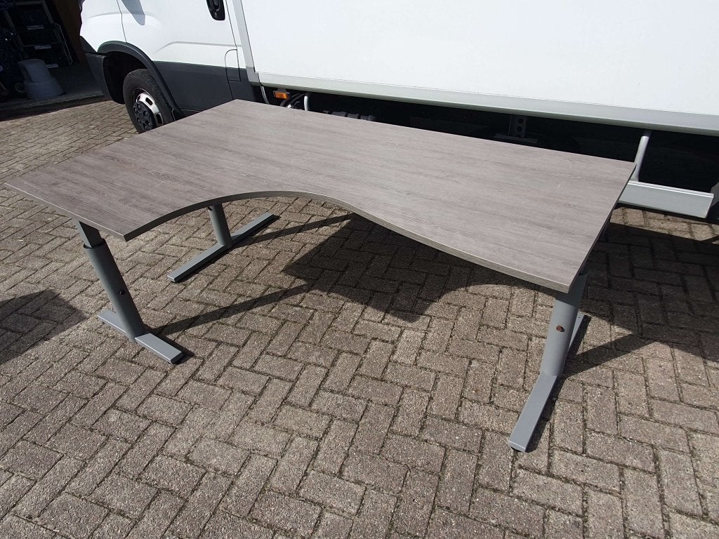 Gispen TM hoekbureau nieuw blad naar keuze 200x120, Huis en Inrichting, Bureaus, Gispen, 120 cm, Parallelweg West 23 4104 AZ Culemborg