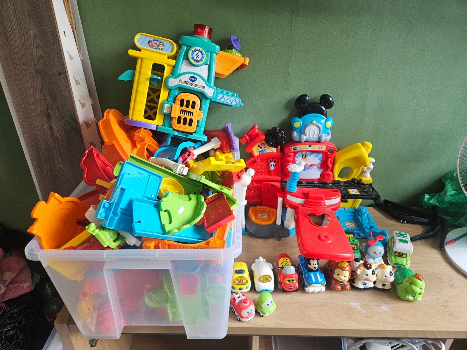 Grote partij Toet Toet Auto's en VTech speelsets, Ophalen, Gebruikt
