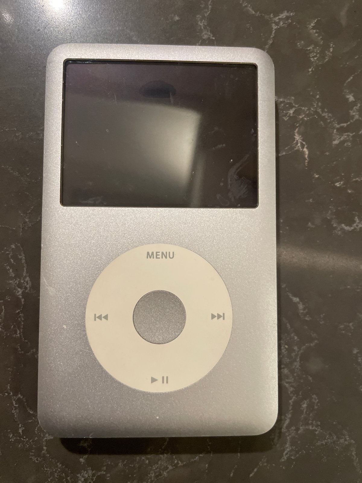 iPod Classic 80GB - Werkt, maar batterij snel leeg, 40 GB en meer, Gebruikt, Classic, Ophalen of Verzenden