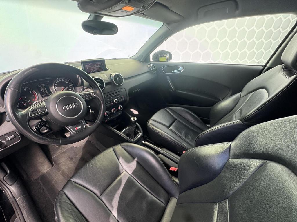 Audi A1 1.4 TFSI Ambition Pro Line 18 inch Rotor Leer Xenon, Voorwielaandrijving, Euro 5, Zwart, Automatische klimaatregeling
