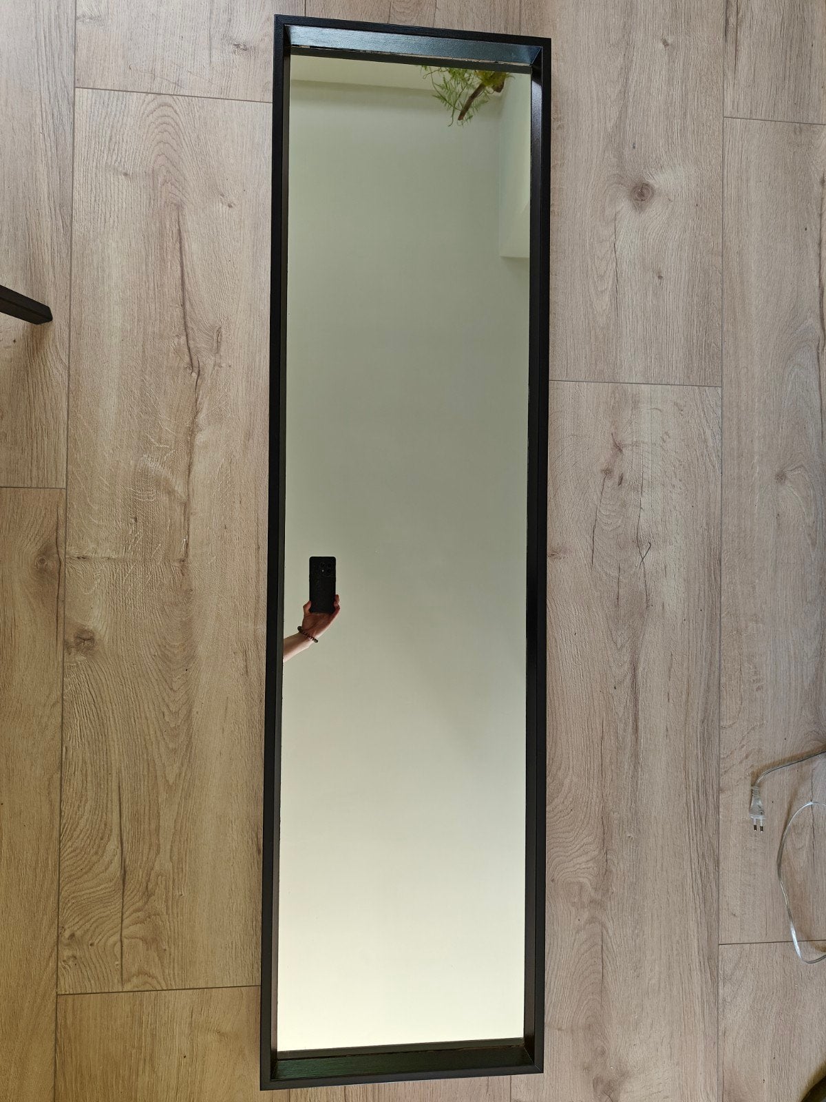 IKEA NISSEDAL spiegel zwart geschilderd, Huis en Inrichting, Woonaccessoires | Spiegels, Ophalen, Minder dan 50 cm, Gebruikt, 150 tot 200 cm