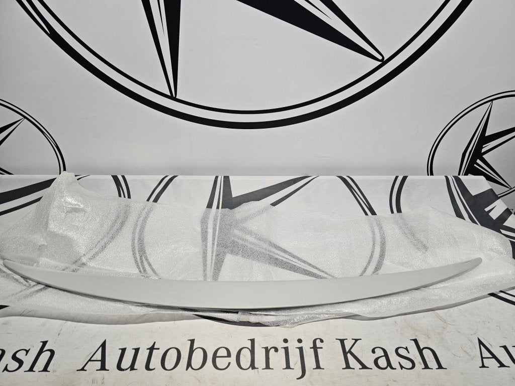 Nieuwe spoiler W213 E-Klasse Sedan A2137930000 [856], Achterklep, Mercedes-Benz, Niet ingevuld, Nieuw