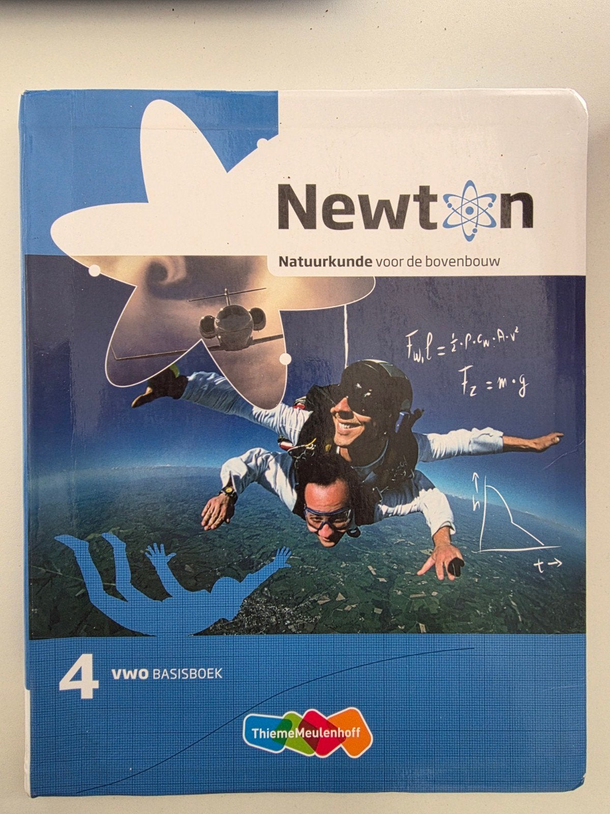 Newton Natuurkunde VWO 4 Basisboek - ThiemeMeulenhoff, Boeken, Schoolboeken, Ophalen of Verzenden, Gelezen, VWO, Natuurkunde