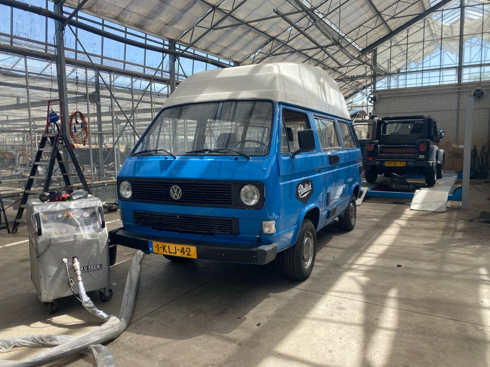 Volkswagen 1981, Auto's, 1741 kg, 4 stoelen, Wit, 1200 kg