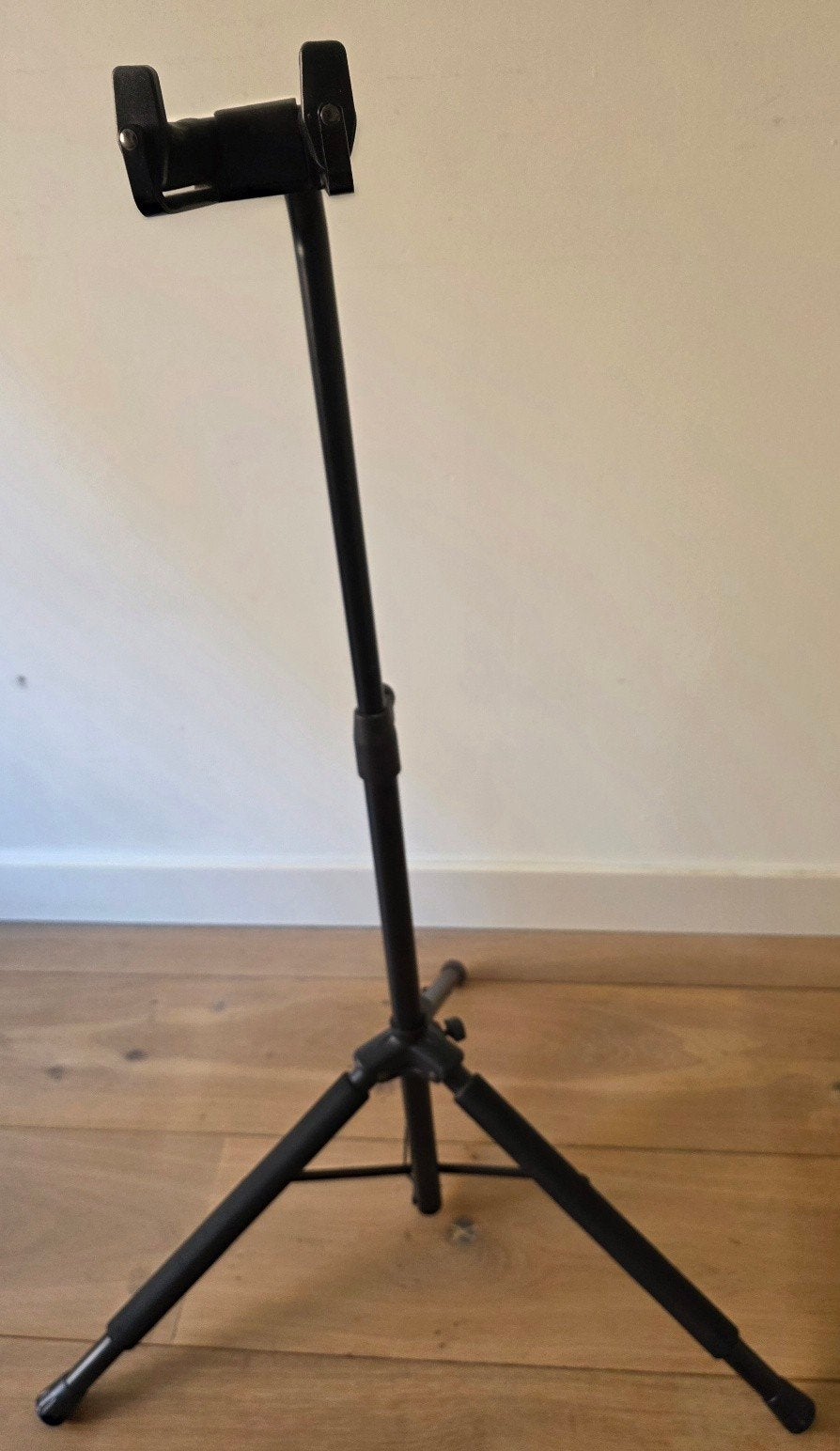 Eko Ranger 6 Cutaway EQ Elektro-akoestische Gitaar, Muziek en Instrumenten, Snaarinstrumenten | Gitaren | Akoestisch, Ophalen