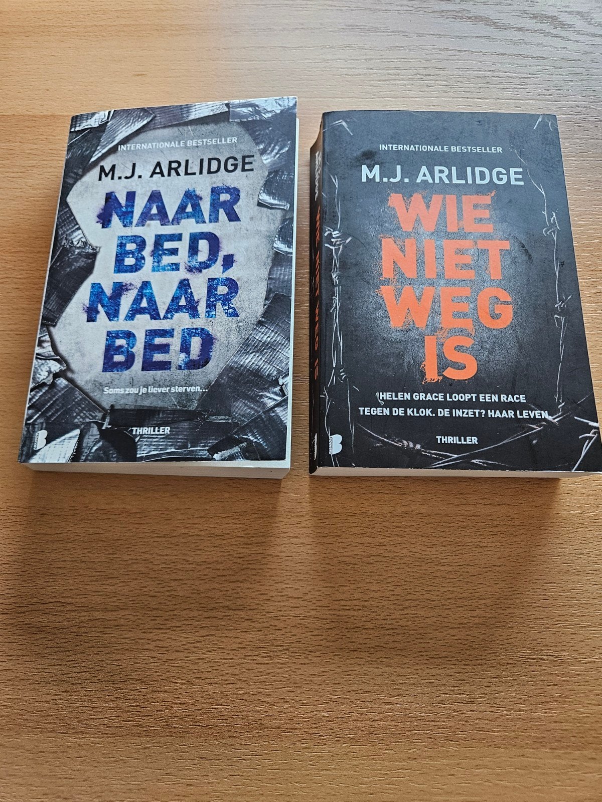 2 Stuks boeken MJ. Arlidge., Boeken, Ophalen of Verzenden, Zo goed als nieuw, M.J. Arlidge, Nederland