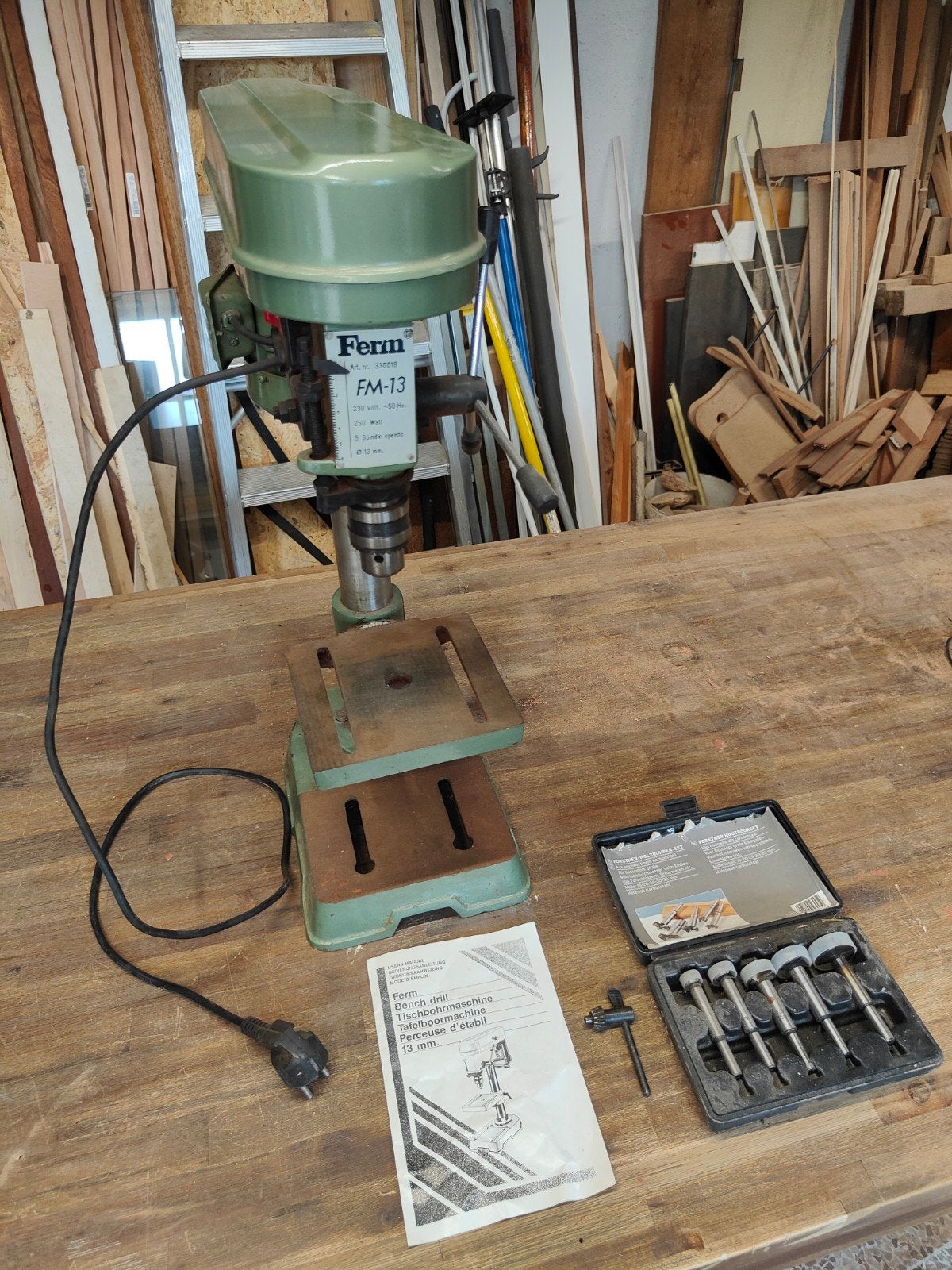 Kolomboormachine Ferm FM-13 met borenset, Doe-het-zelf en Verbouw, Gereedschap | Boormachines, Ophalen, Gebruikt, Variabele snelheid