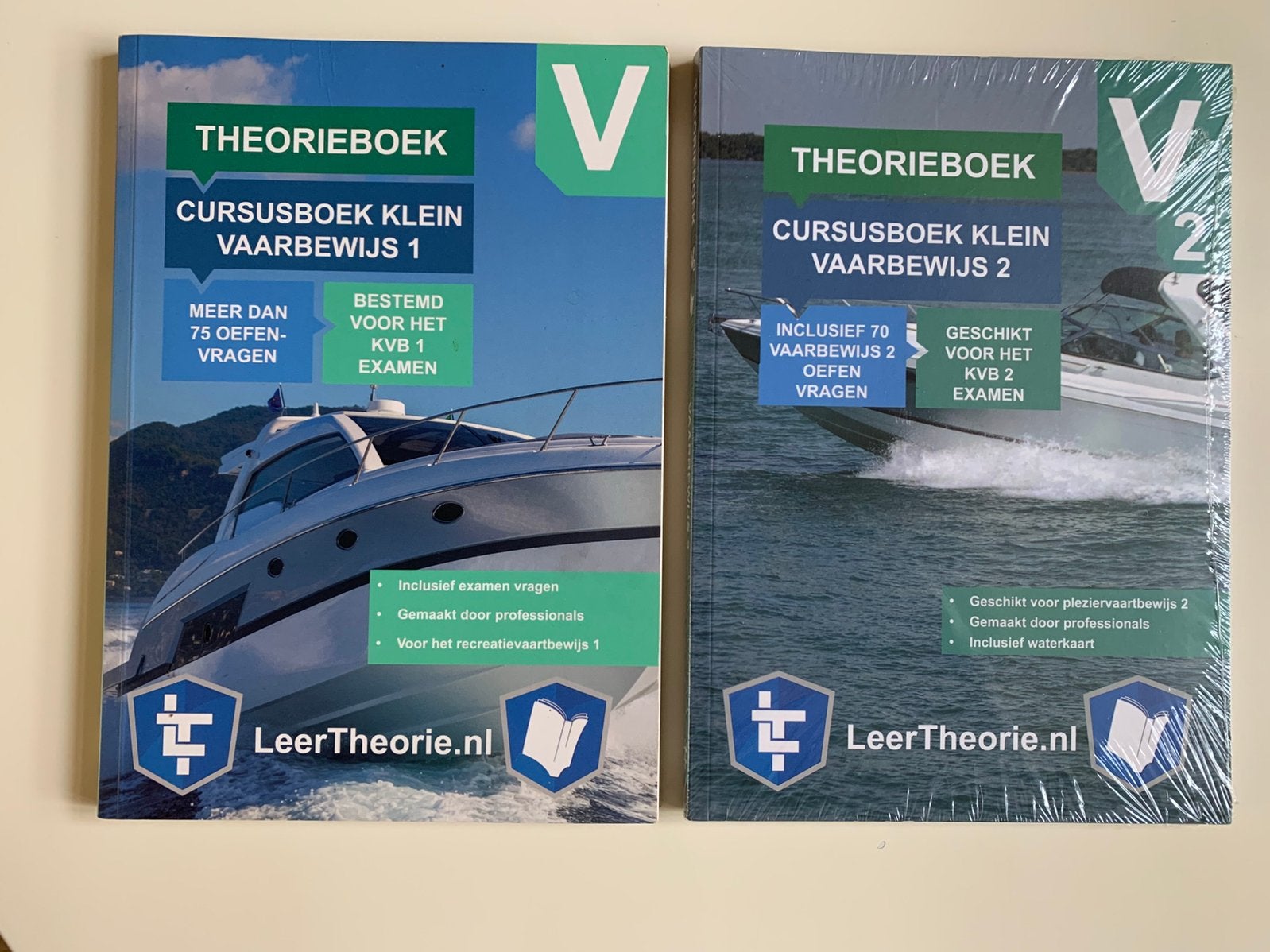 Theorie-Cursusboek Klein Vaarbewijs 1 en 2 nieuw, Ophalen of Verzenden, Nieuw, Overige niveaus