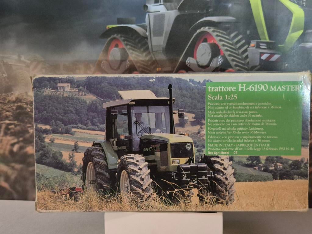 Hurlimann same  ros 1:32, Ophalen of Verzenden, Tractor of Landbouw, Overige merken