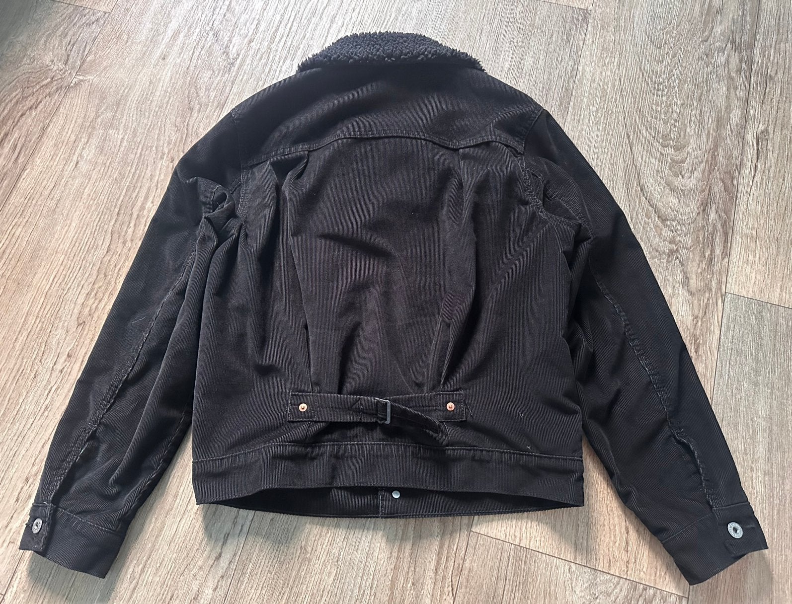 Levis corduroy jack cinch back maat S, Ophalen of Verzenden, Zo goed als nieuw, Maat 36 (S), Zwart