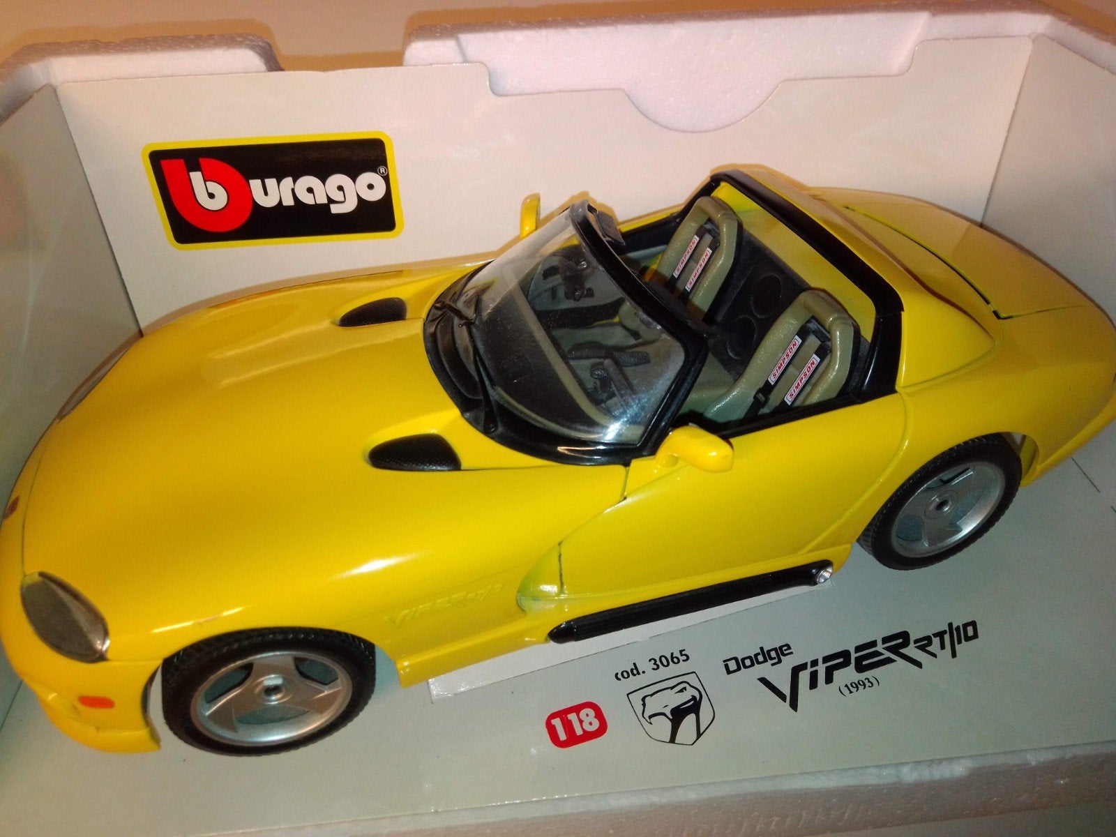 Burago Dodge Viper RT/10 (1993) - Geel schaalmodel 1:18, Ophalen of Verzenden, Zo goed als nieuw, Auto, Bburago