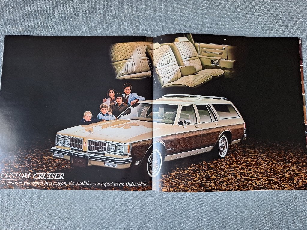 Brochure OLDSMOBILE - 1981 USA, Verzenden, Gelezen, Overige merken