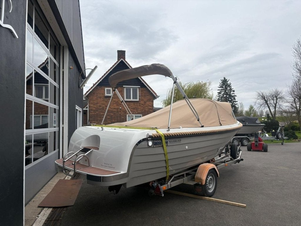 Maassloep 570 Tender | Honda 20 PK | Vaarklaar, Niet ingevuld, Tender, Niet ingevuld, 6 m