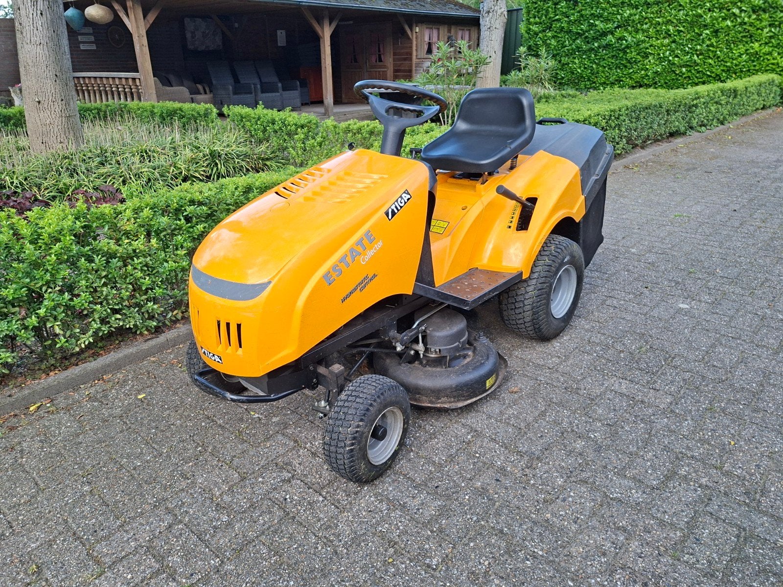 Zitmaaier stiga estate, Tuin en Terras, Zitmaaiers, Ophalen