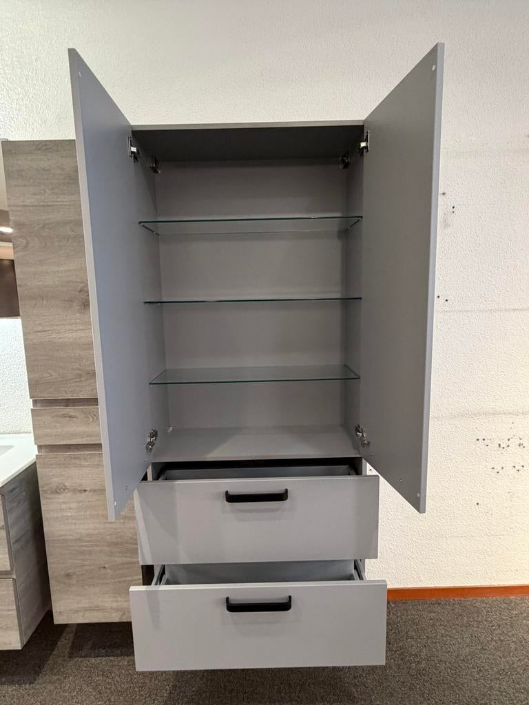 Mooie ruime badkamerkast showroom model, Ophalen, (Half)hoge kast, Minder dan 50 cm, Zo goed als nieuw