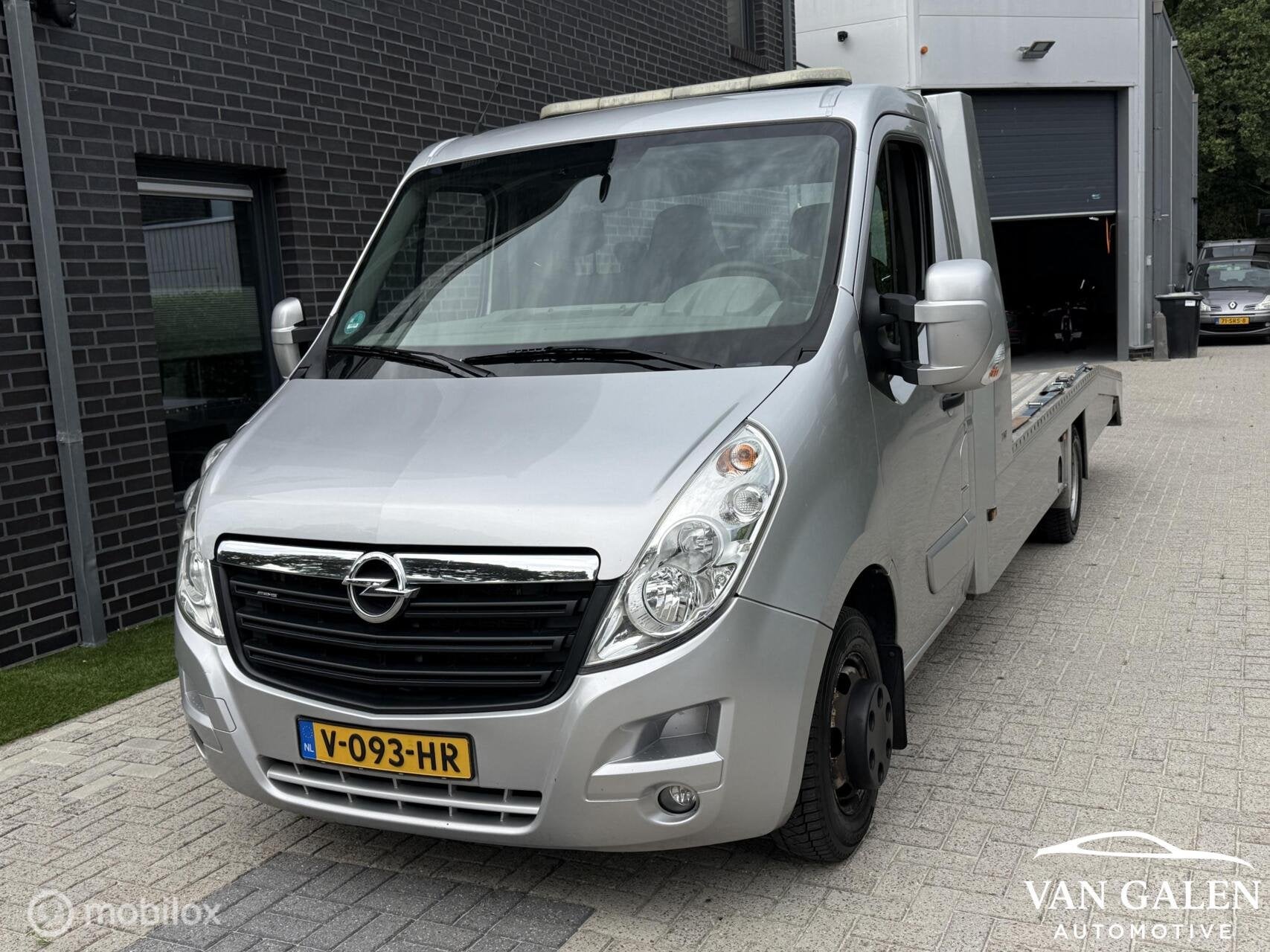 Opel Movano